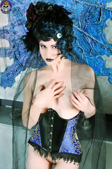 Goth girl Artemis Aesthetic grabs her bare ass before touching her naked tits 75862848