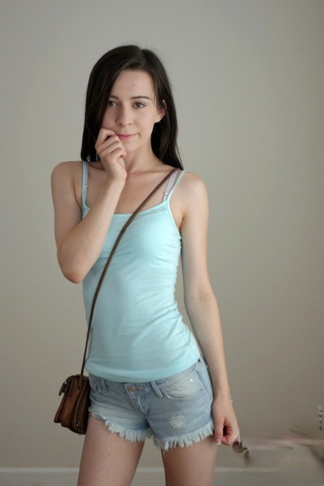 Skinny teen Ariel Grace peels off her shorts to spread her pink pussy wide 36260512